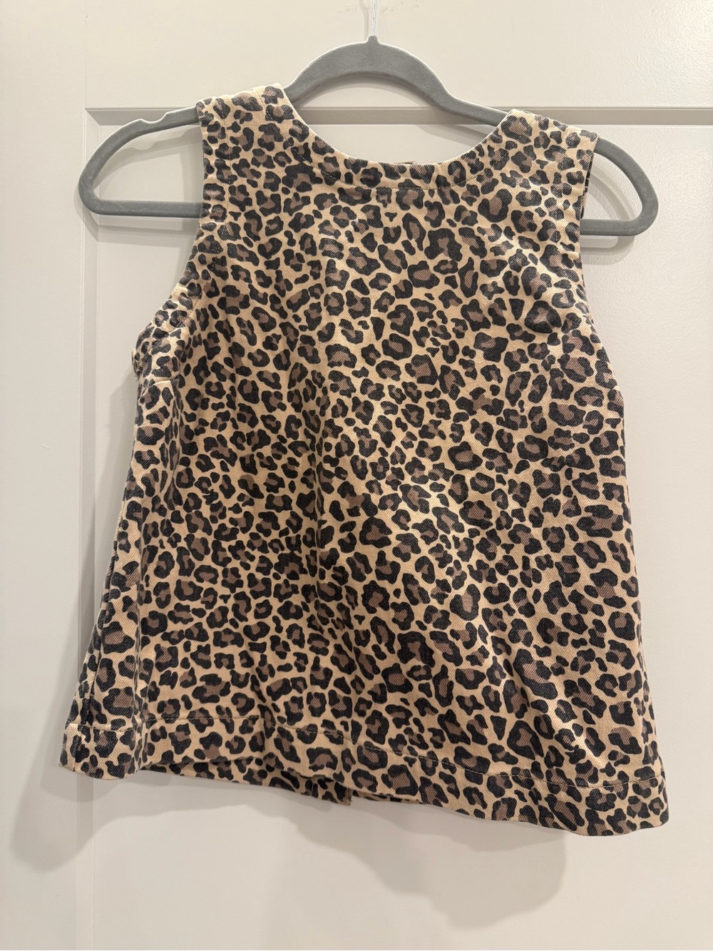 Abercrombie & Fitch Leopard Print Sleeveless Tank - XS